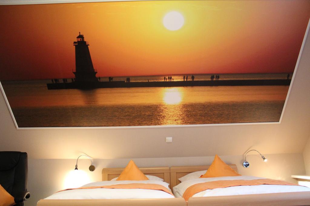 Hotel Ripken Kirchhatten Extérieur photo
