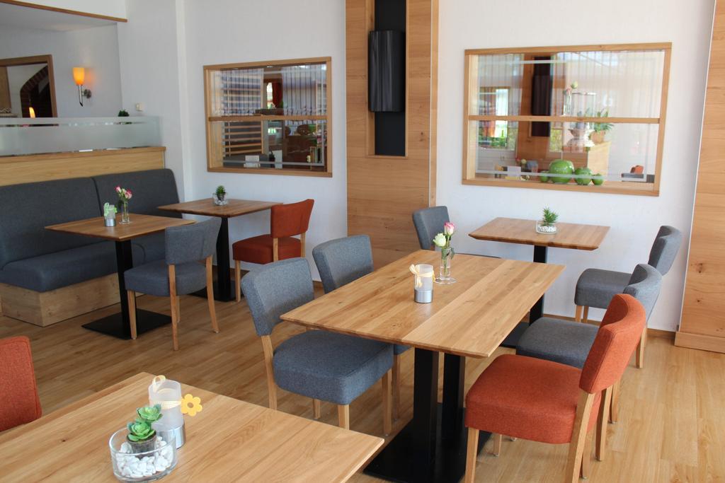 Hotel Ripken Kirchhatten Extérieur photo