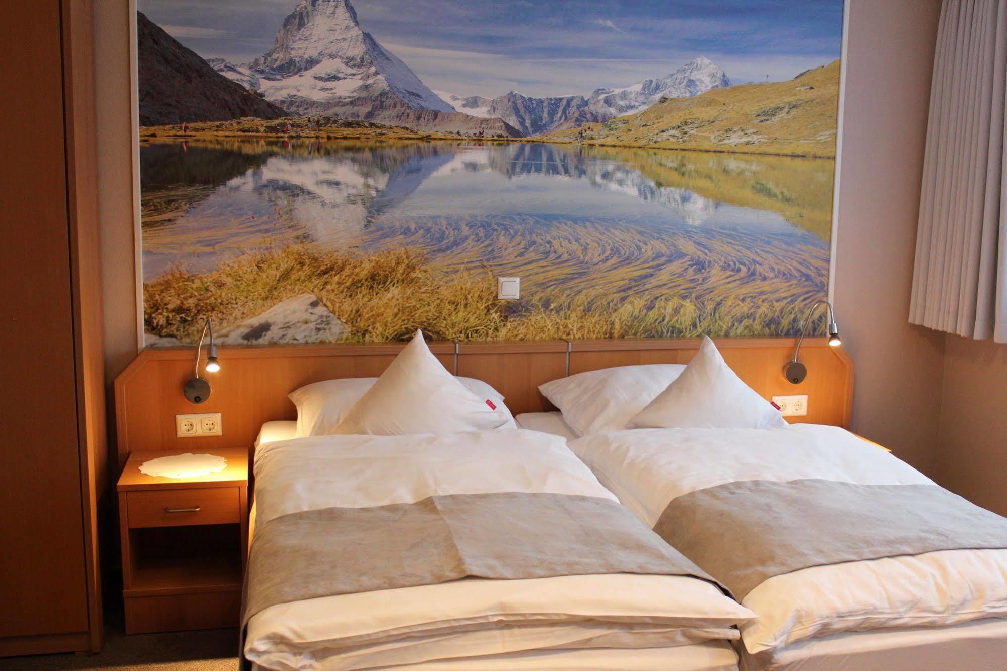 Hotel Ripken Kirchhatten Extérieur photo